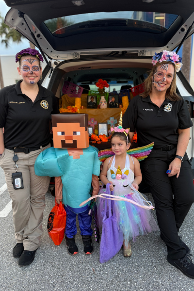 Trunk or Treat dispatch with kids in costume